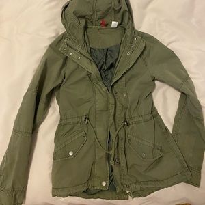 H&M Divided hooded utility jacket